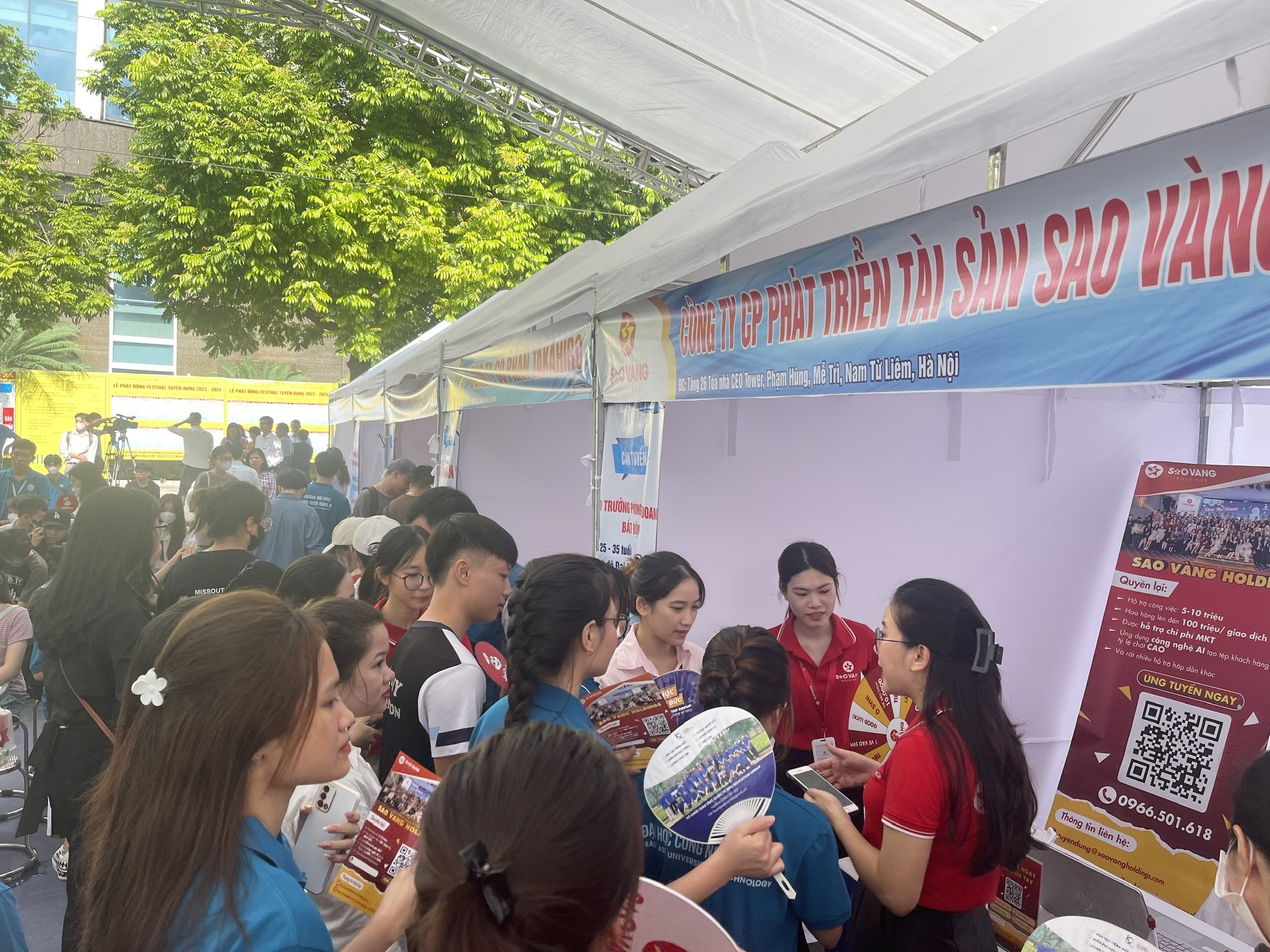 380356917_287707640737897_330719063761630763_n