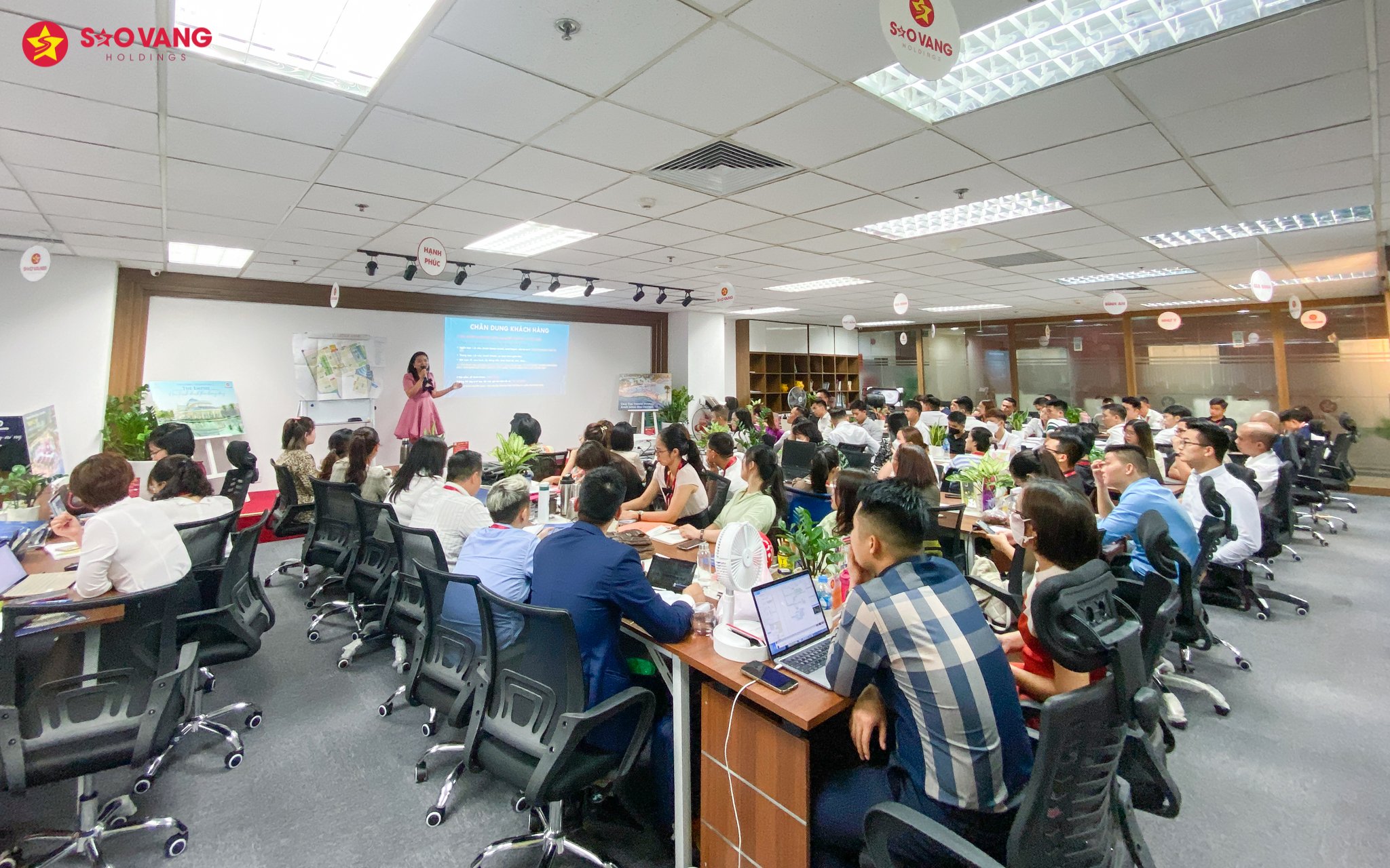 dao-tao-vinhomes-ocean-park-2-the empire -5